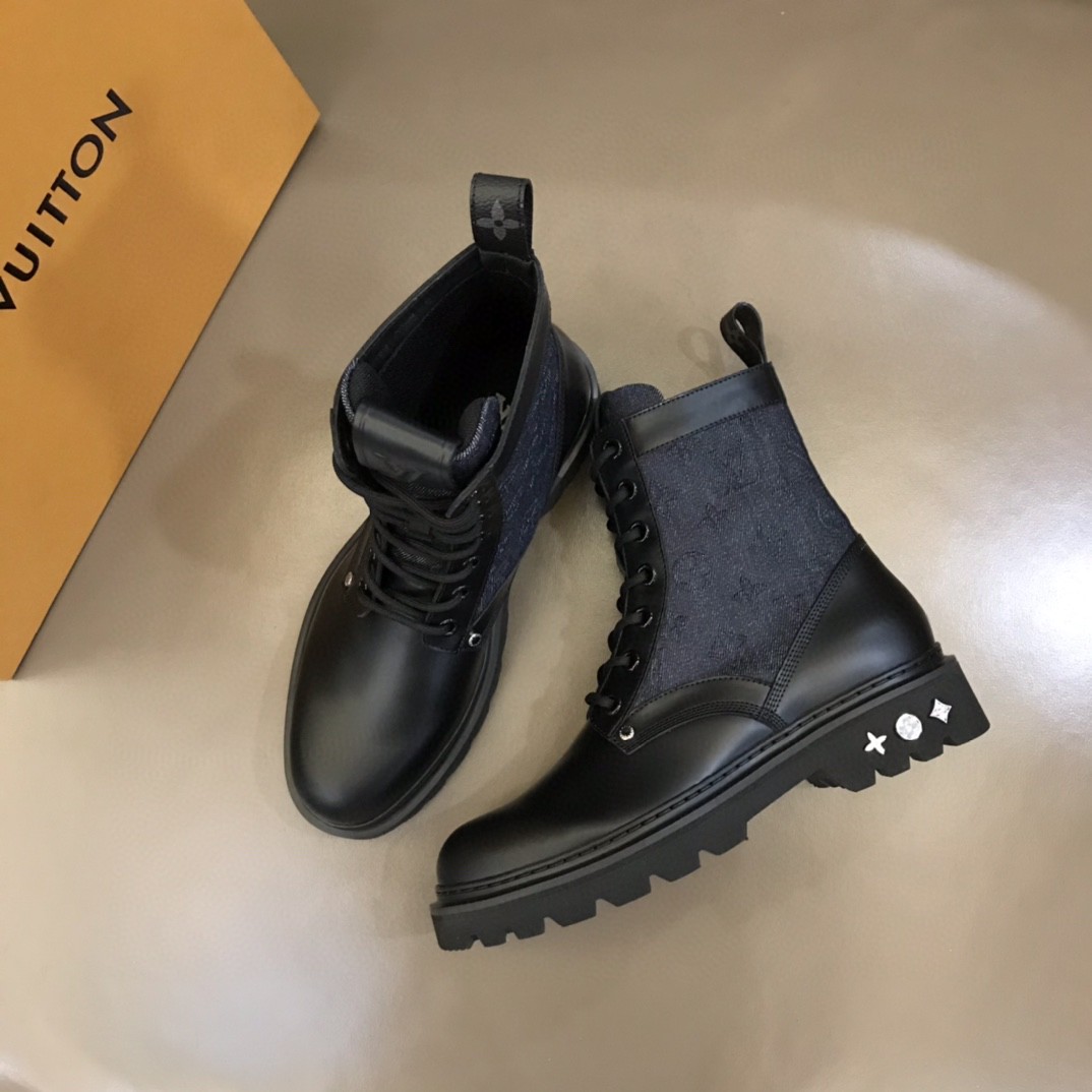 L0vis Vvtt0n LV Ranger Ankle Boots Monogram Flower Black For Men 1AANTF