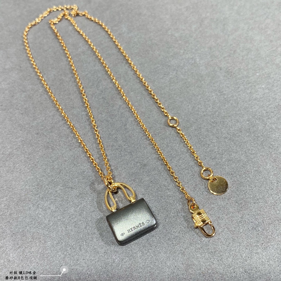 H**me5 Constance Amulets Pendant Necklace Gold Tone For Women