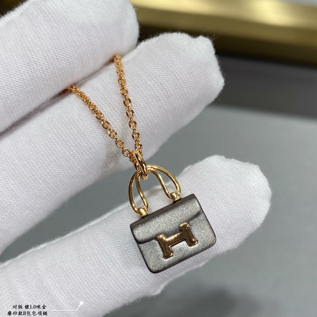 H**me5 Constance Amulets Pendant Necklace Gold Tone For Women