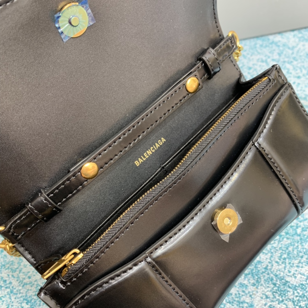 Ba1en*iaga Hourglass Wallet Black/Light Orange For Women‎ 7.6in/19cm 6560501QJ4M1000