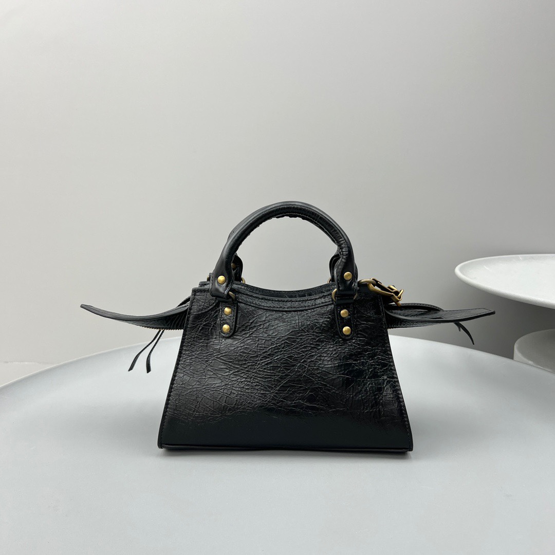Ba1en*iaga Neo Cagole XS Handbag Black For Women‎ 10.2in/26cm