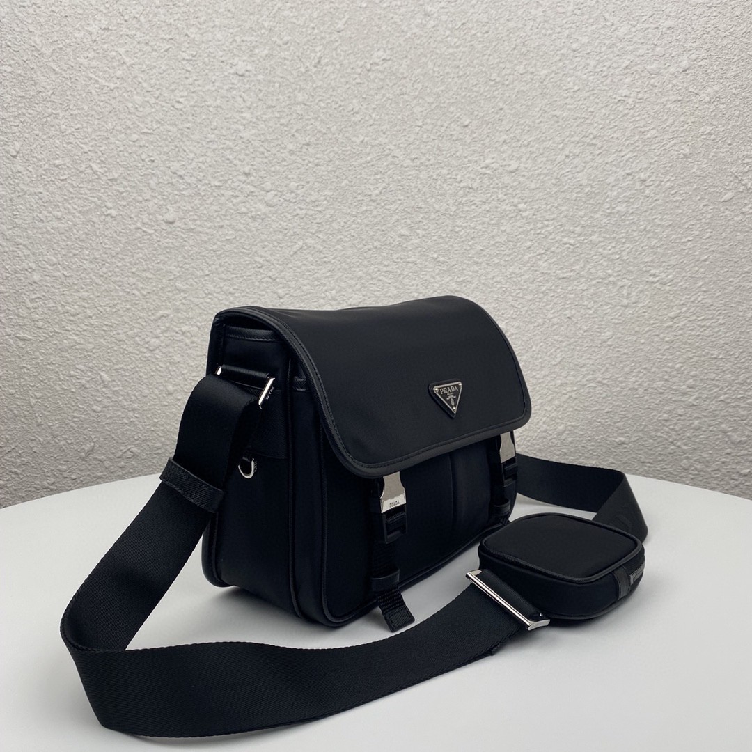 Pra*a Small Saffiano Shoulder Bag Black For Women 10.2 in / 26 cm