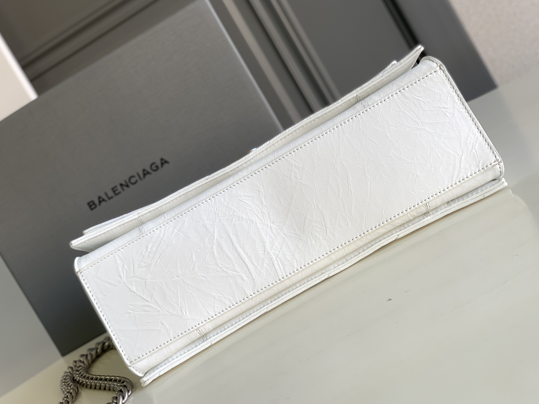 Ba1en*iaga Crush Medium Chain Bag Quilted In Optic White For Women 12.2in/31cm 716393210J09001