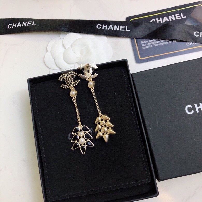 Ch**el Black Petals Earrings Gold Tone For Women