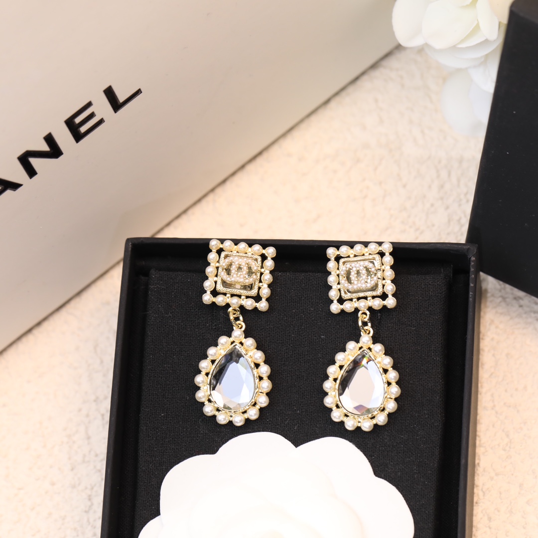 Ch**el Black Twinkle Stone Earrings Gold Tone For Women