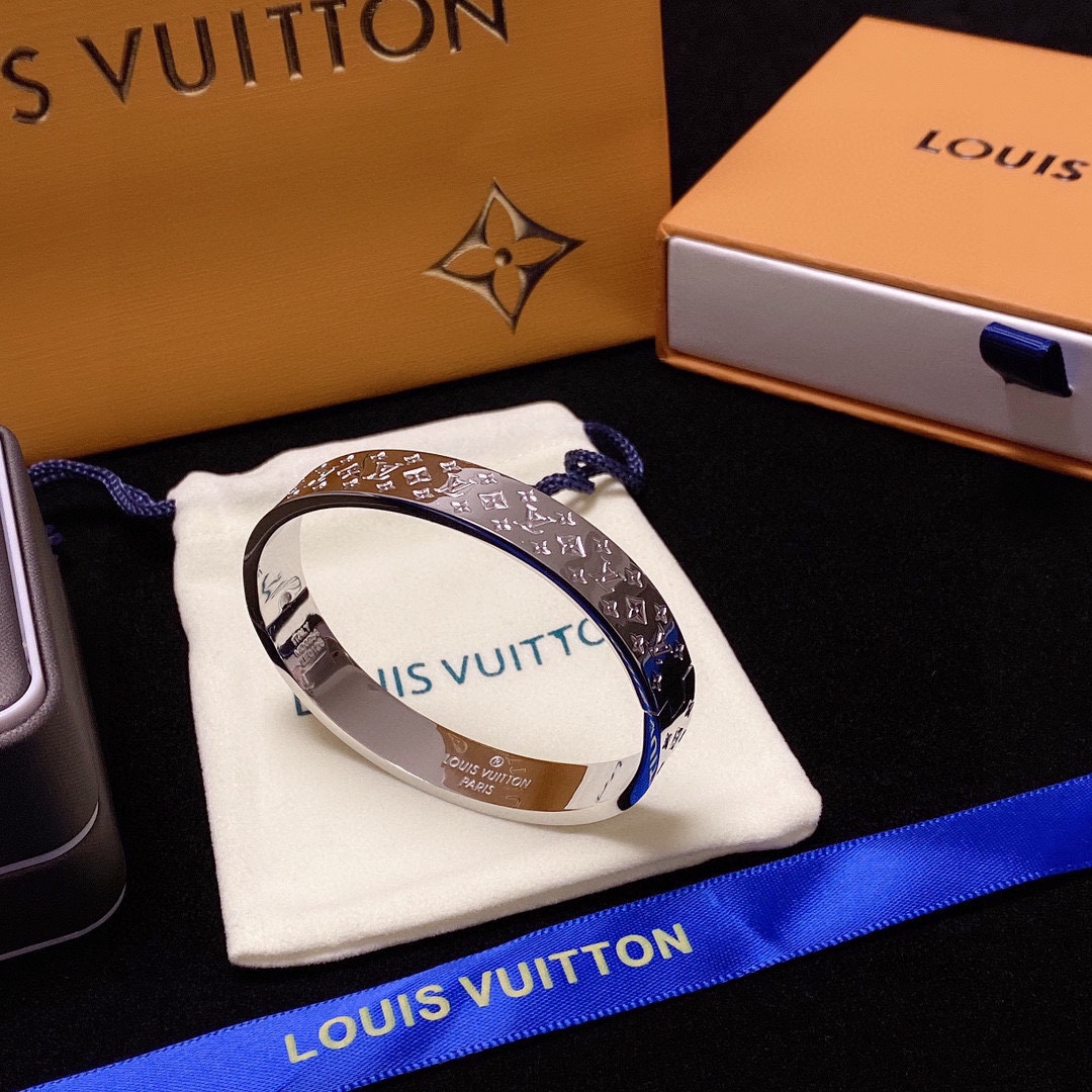 L0vis Vvtt0n Bracelet Silver For Women