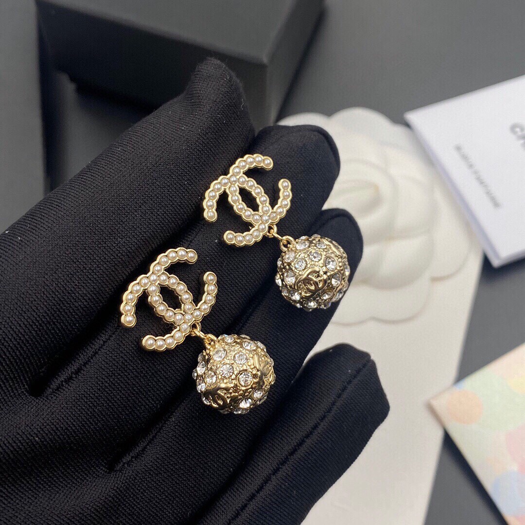 Ch**el Double C Earrings Gold For Women