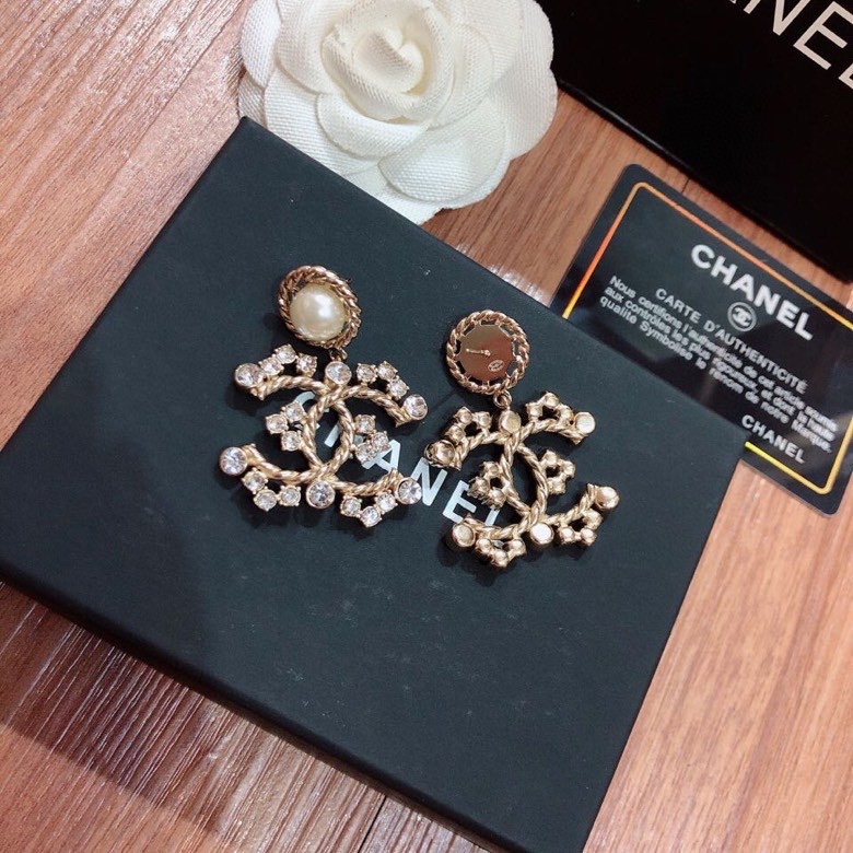 Ch**el Fashional Douple C Earrings Gold Tone For Women