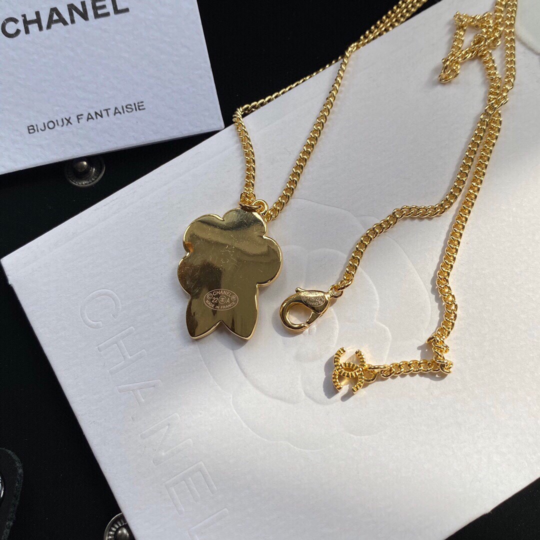 Ch**el Flower Necklace White For Women