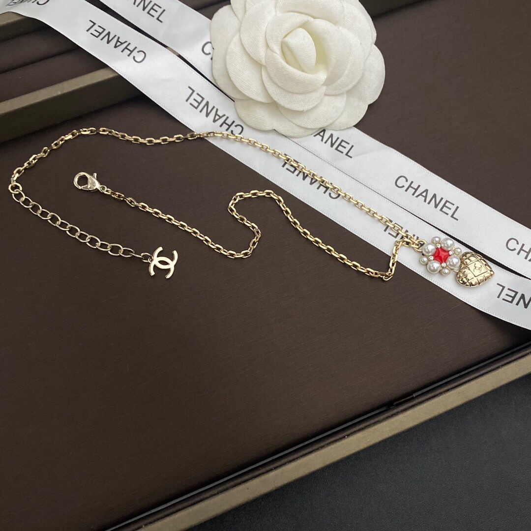 Ch**el Red Stone Hit Point Necklace Gold Tone For Women