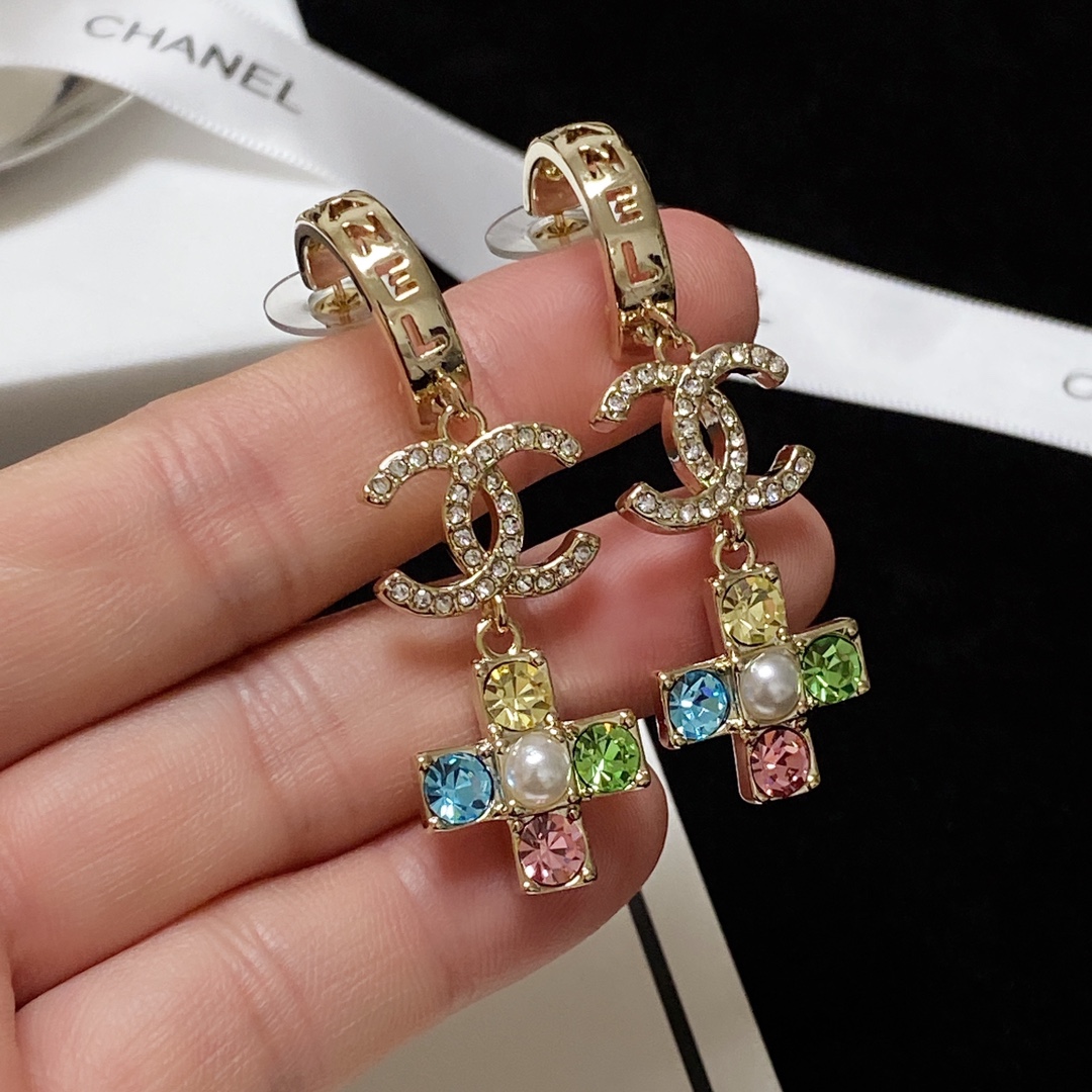 Ch**el Rivet Earrings Gold For Women