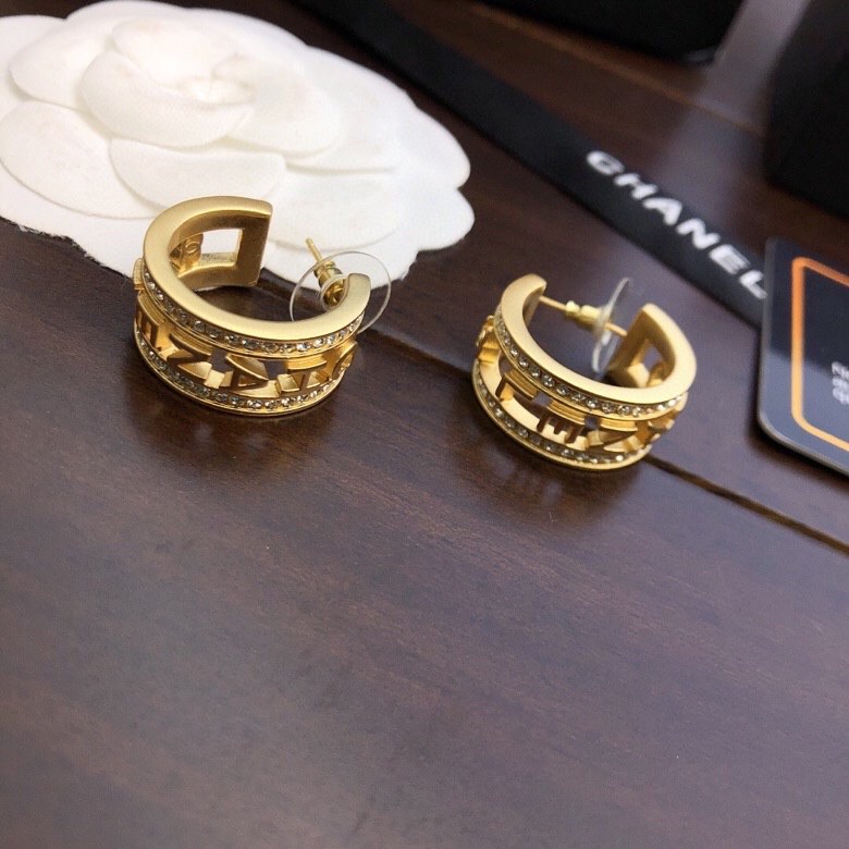Ch**el Round Earrings Gold For Women