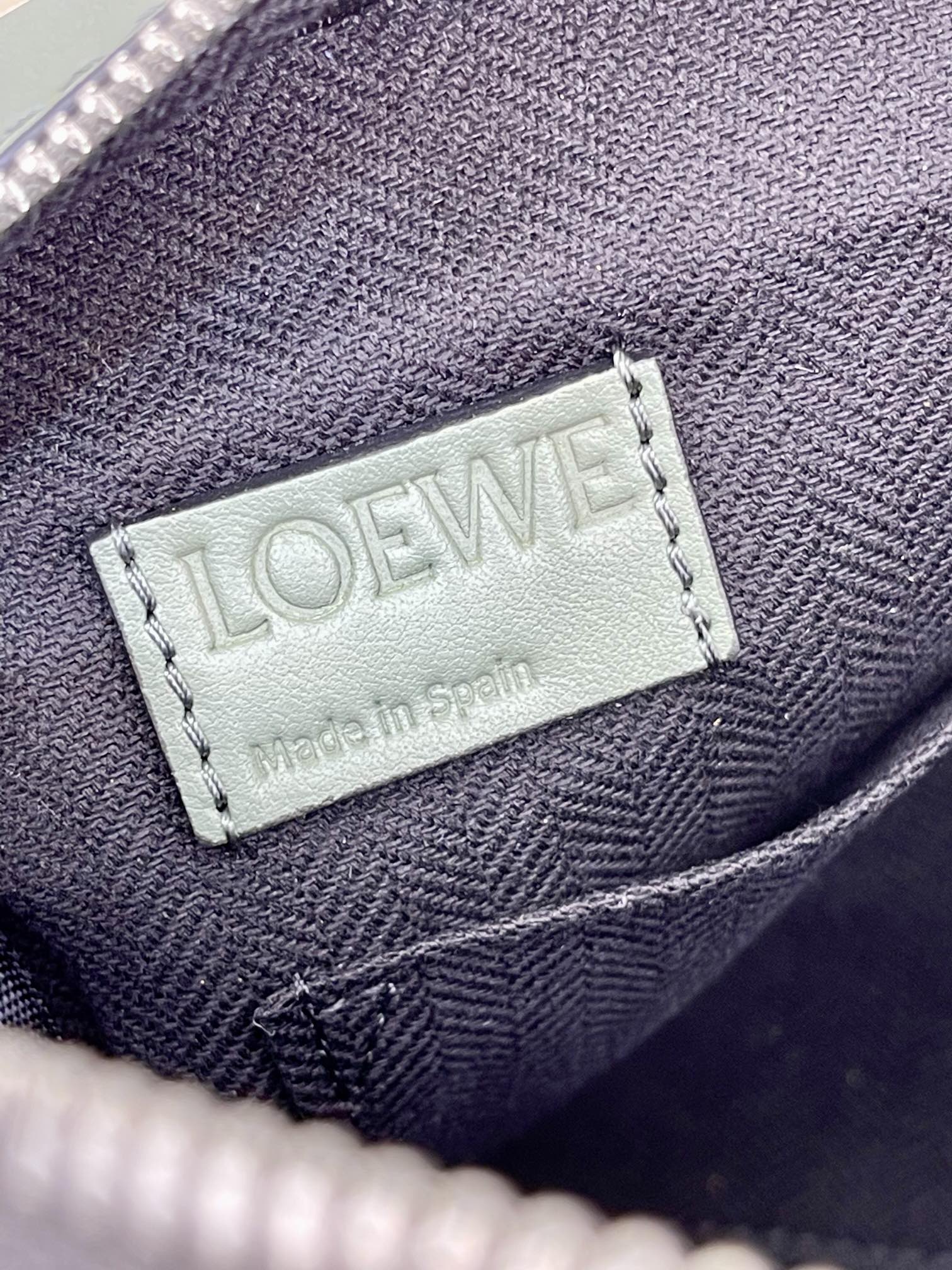 L0ew* XS Military Messenger Bag Black/Green/Navy Blue For Women 9.1in / 23cm B553A72X22