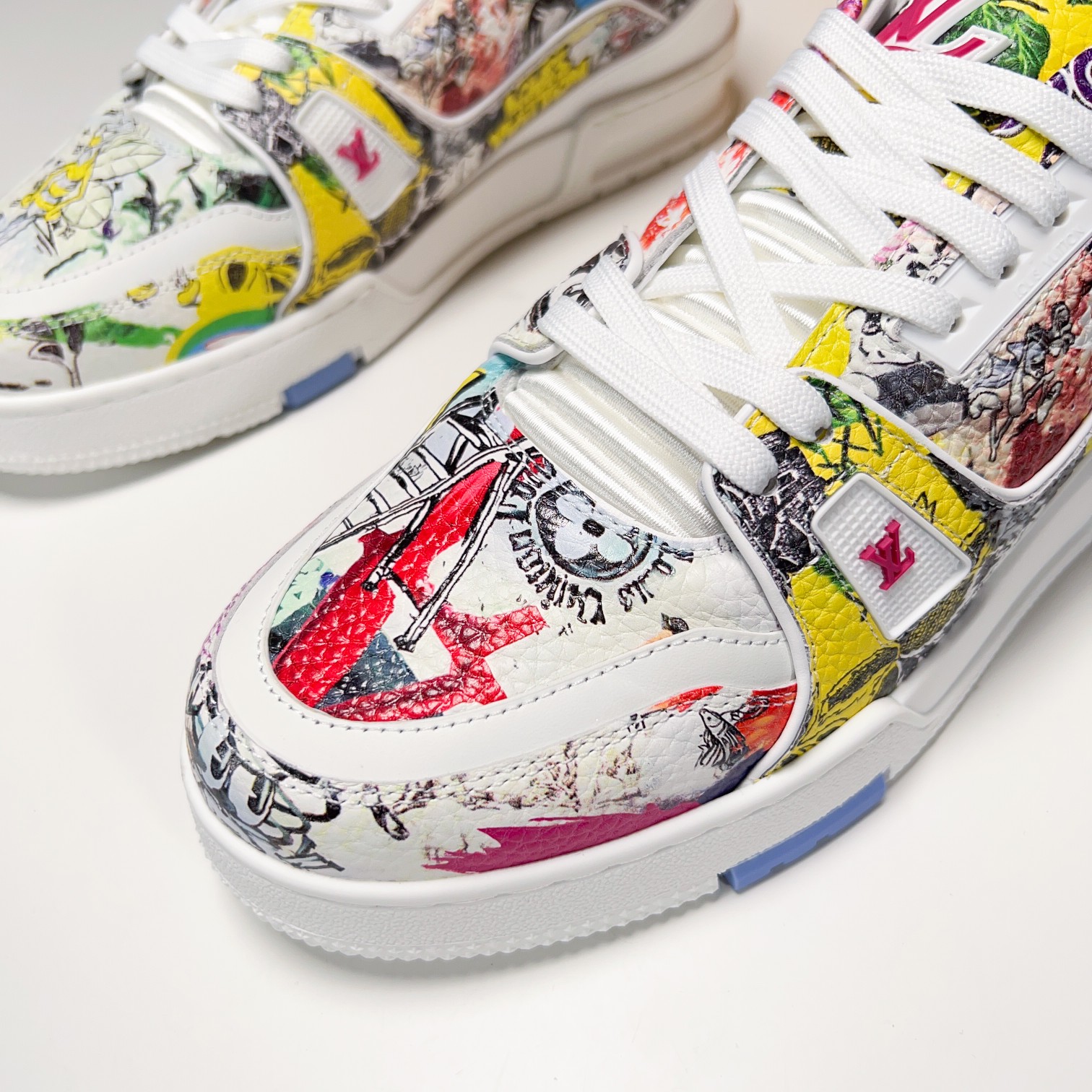L0vis Vvtt0n LV Trainer Sneaker Multicolor For Men