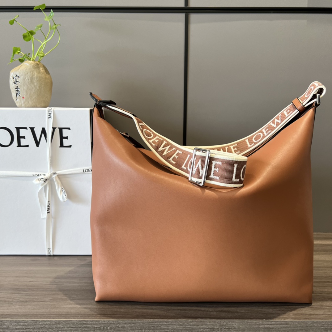 L0ew* Cubi Crossbody Bag Black/Navy Blue/Brown For Women 8.3in / 21cm