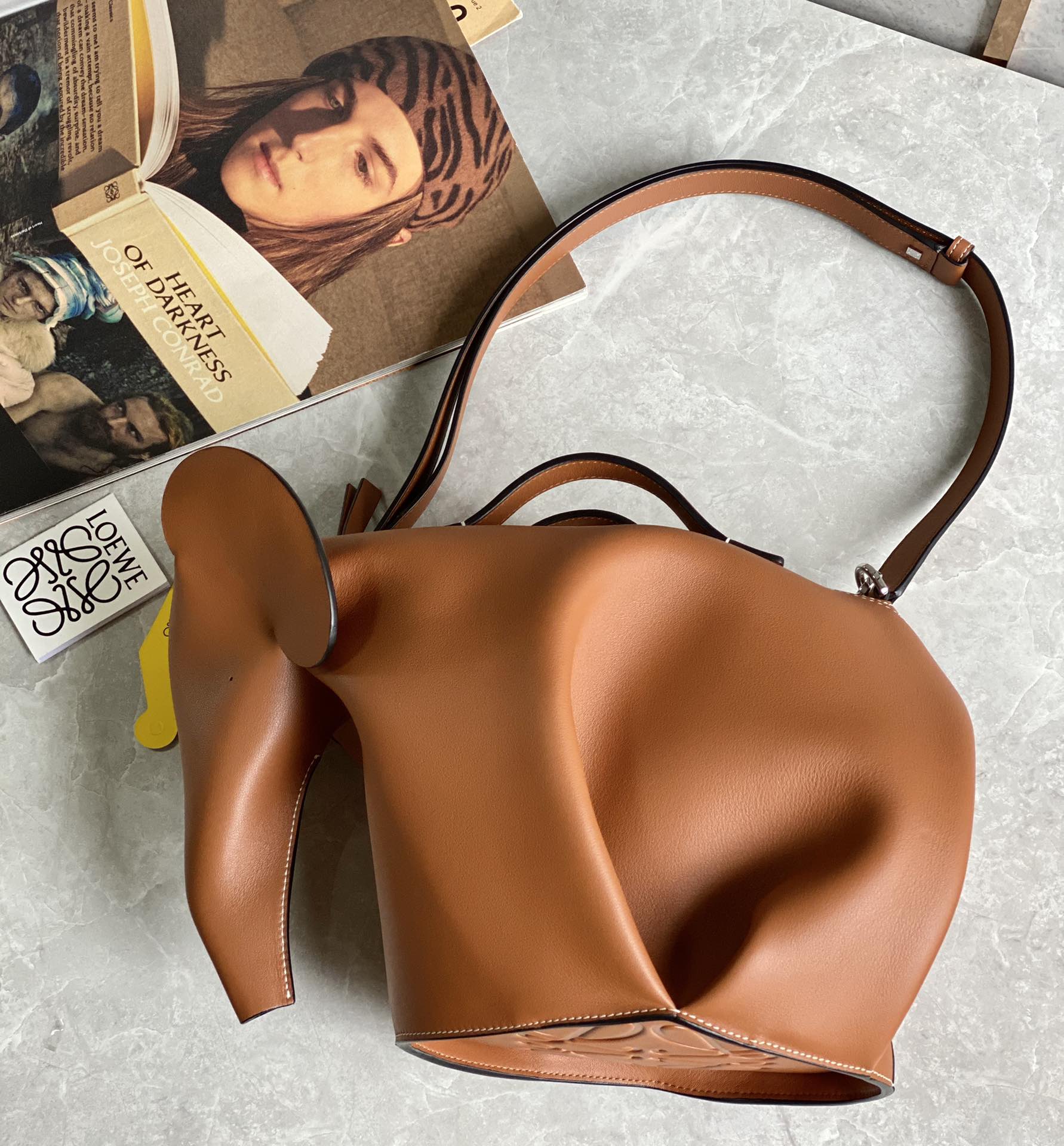 L0ew* Large Elephant Bag Brown For Women 14.2in / 36cm B623A18X01
