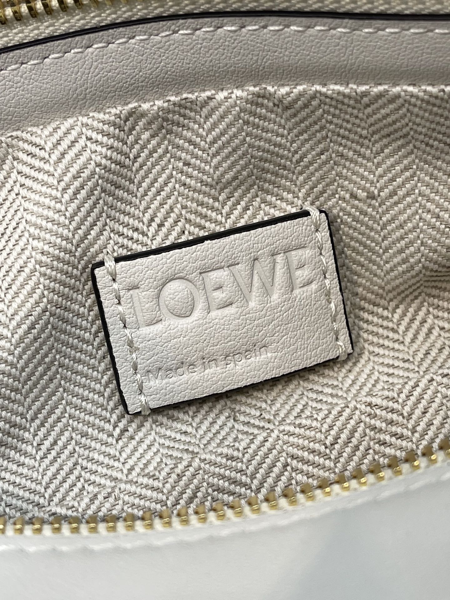 L0ew* Puzzle Hobo Bag Black/Light Green/Pink/Yellow/White For Women 11.3in / 28.7cm A510J67X01