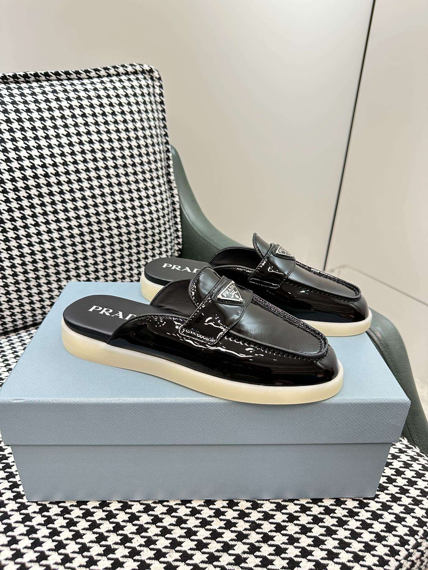 Pra*a Brushed Sabots Black For Women
