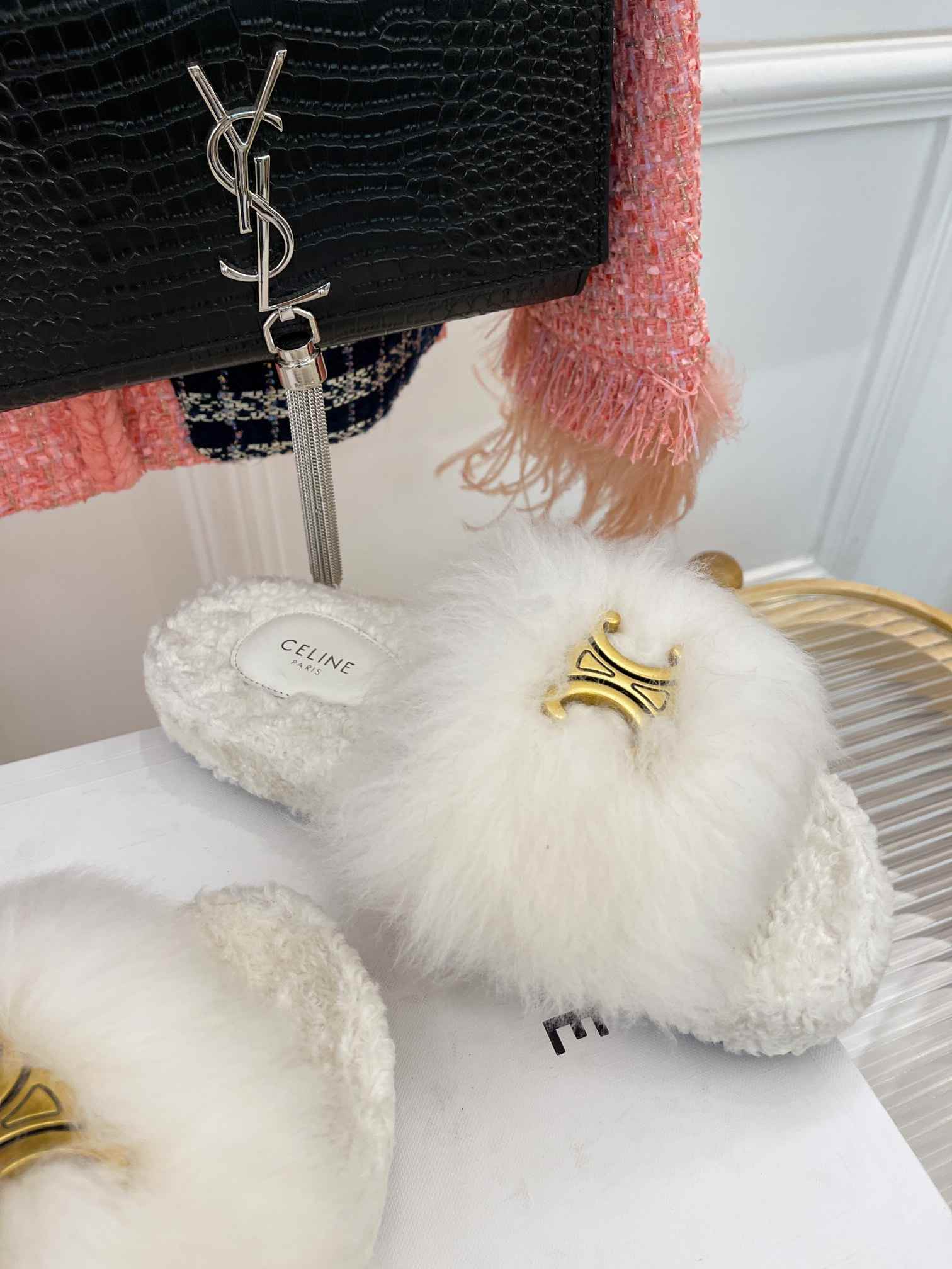 Ce1i*e Clea Triomphe Slide With Fur White For Women