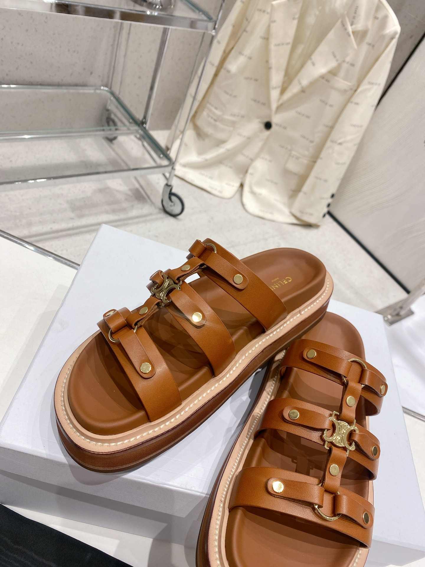 Ce1i*e Slides Tippi Brown For Women 357283766C.04LU