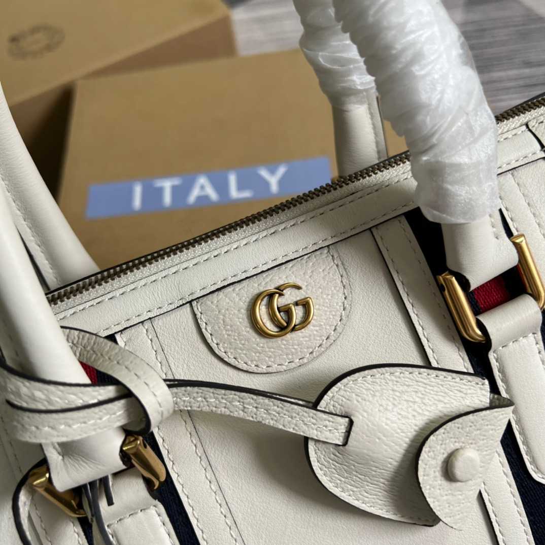 Gvc*1 Double G-Detailed Smooth Medium Handbag White For Men 13.3 in/ 34 cm