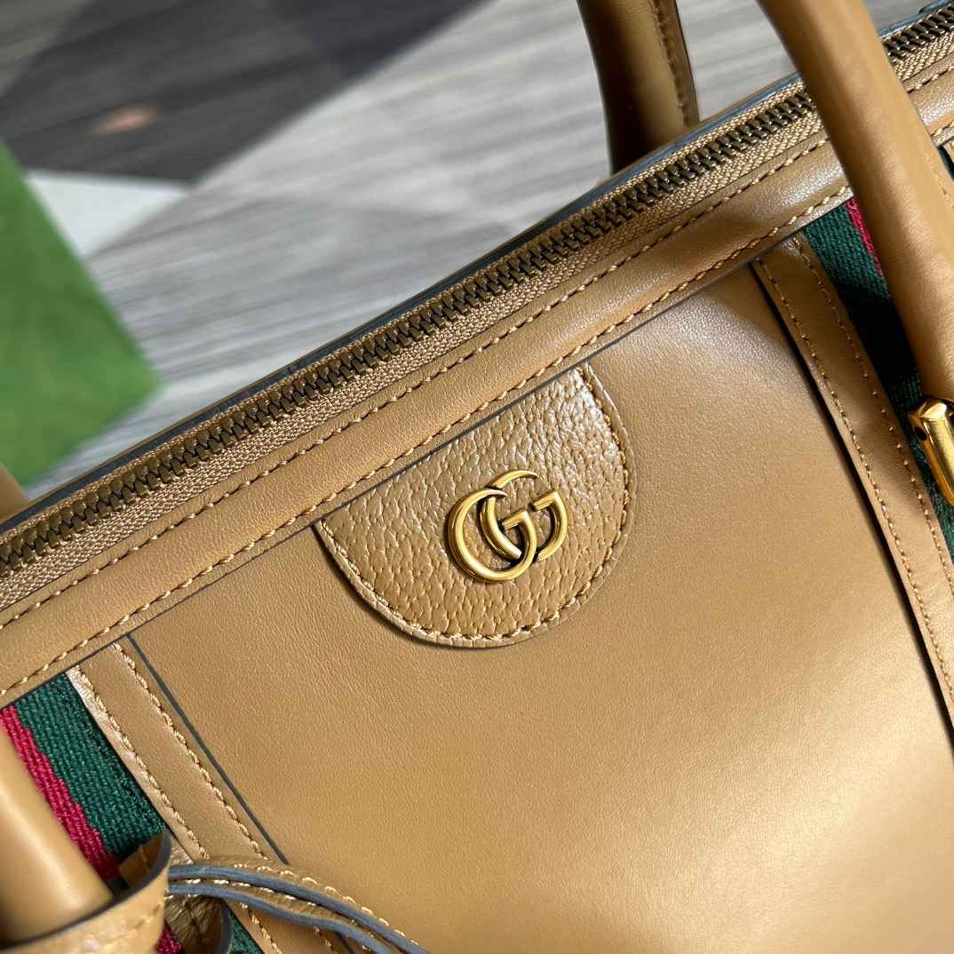 Gvc*1 Double G-Detailed Smooth Large Handbag Grey/Brown/White For Men 15.7 in/ 40 cm ‎