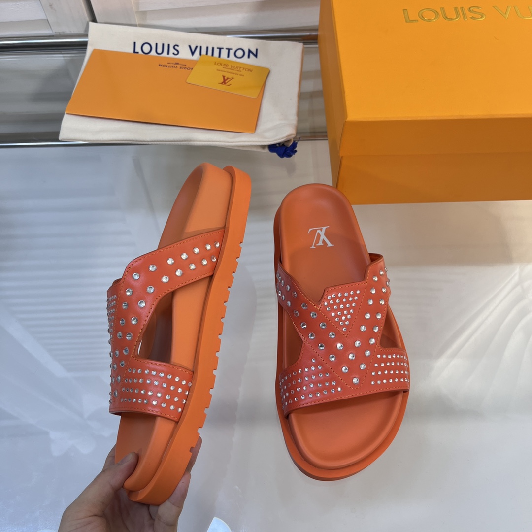 L0vis Vvtt0n Oasis Mule LV Red For Women