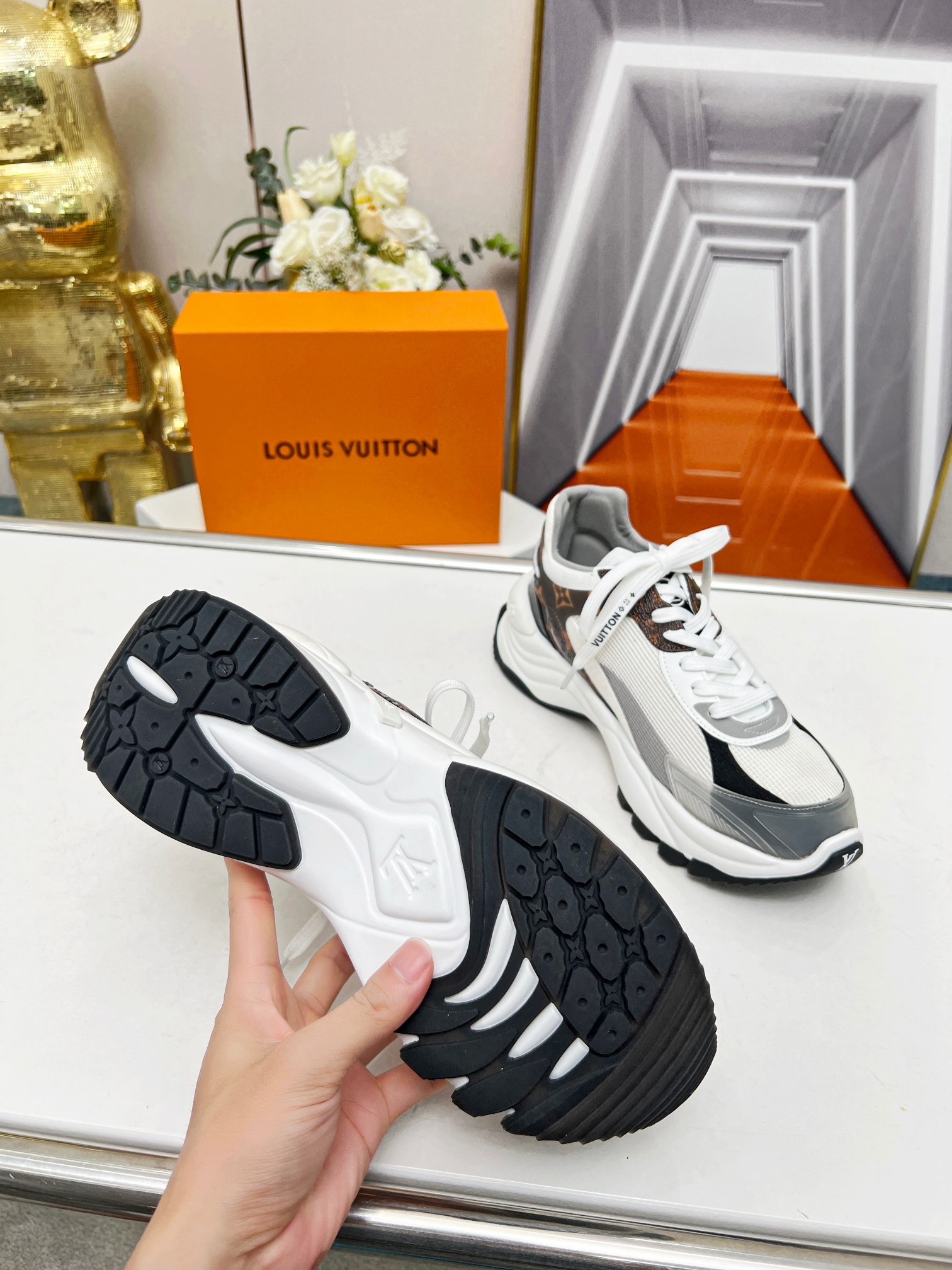 L0vis Vvtt0n Run 55 Sneaker White For Women 1AASDF