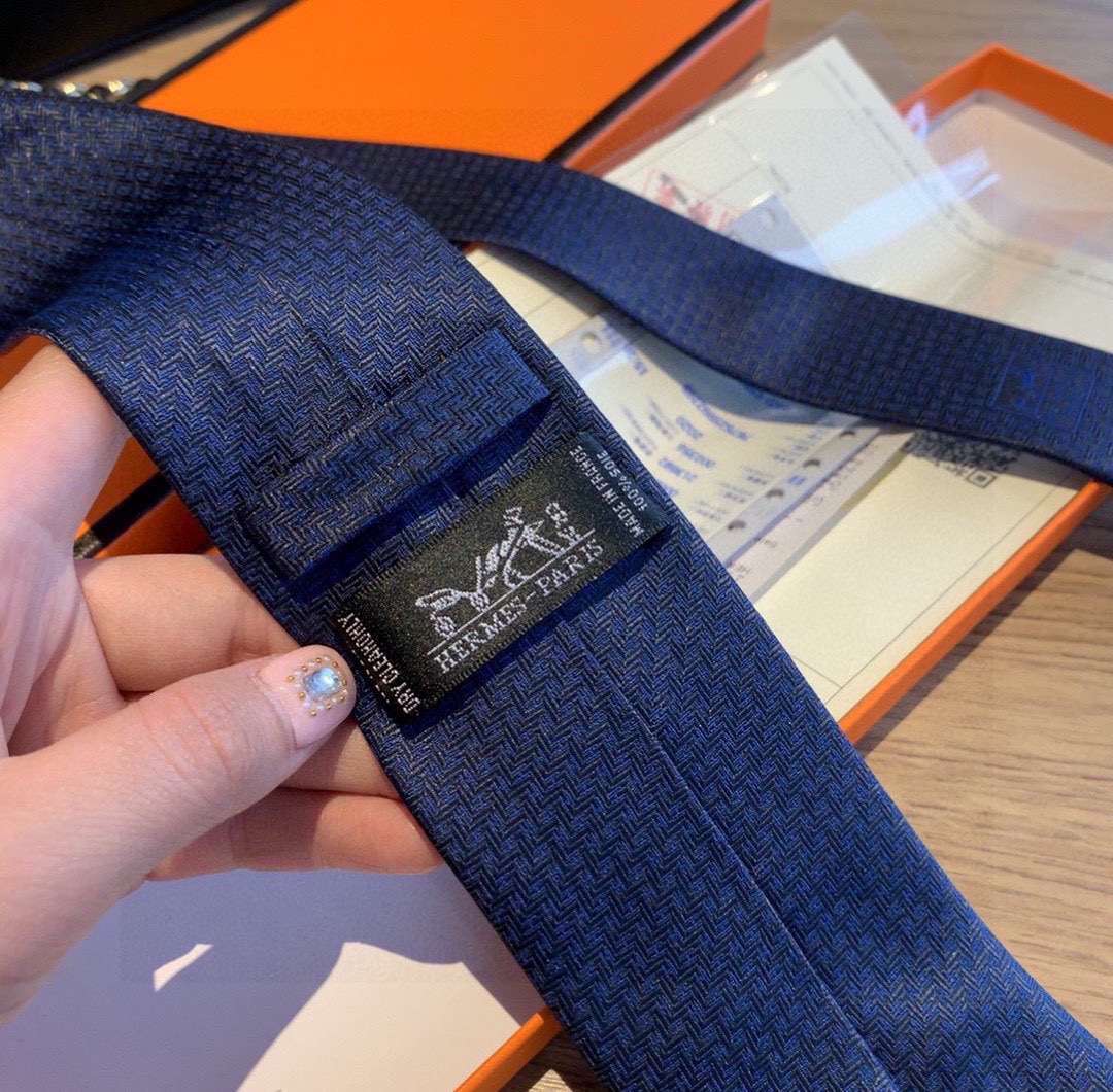 H**me5 Tie 7 Faconnee New H Navy Blue For Men