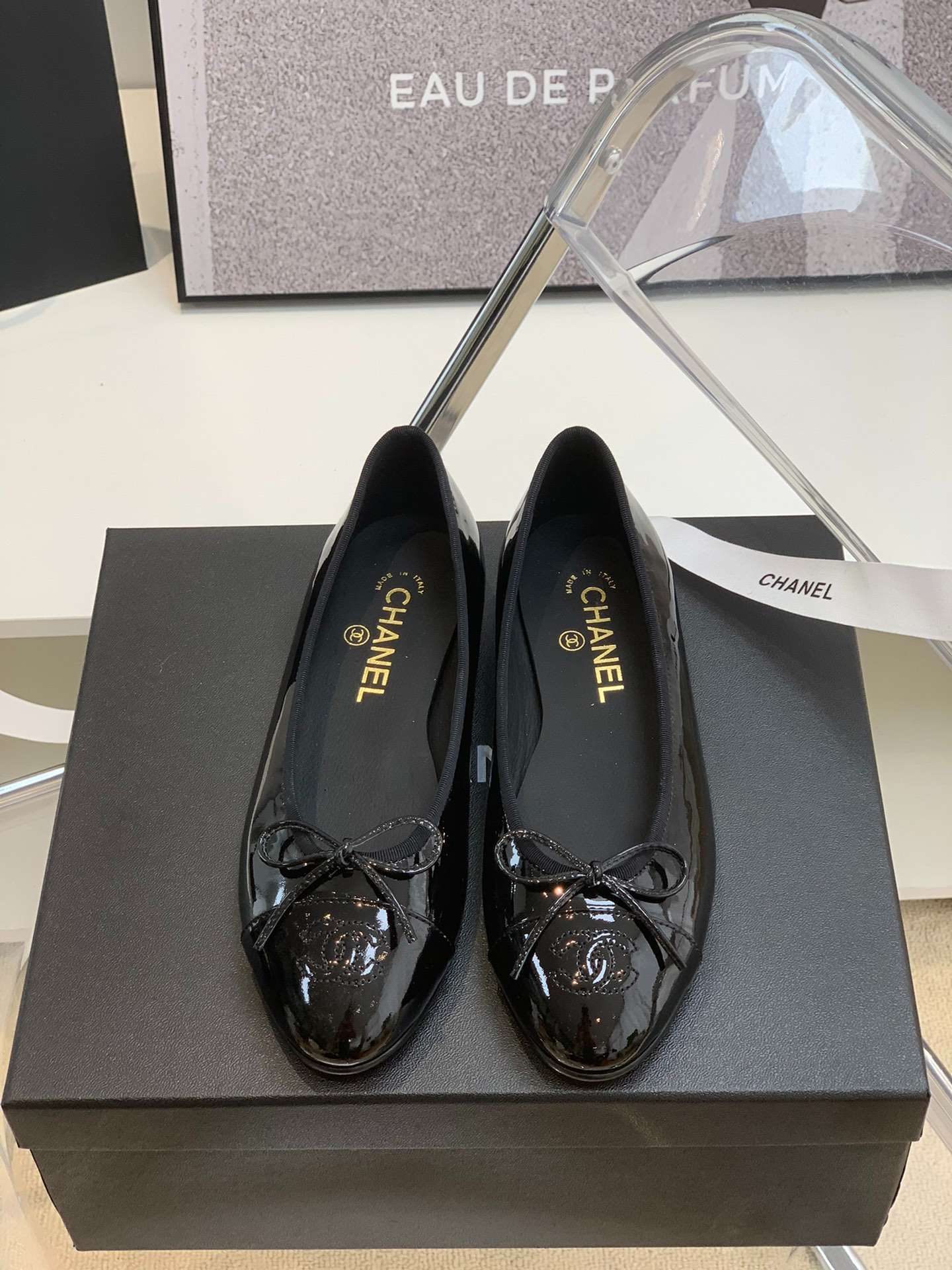 Ch**el Ballet Flats Black For Women