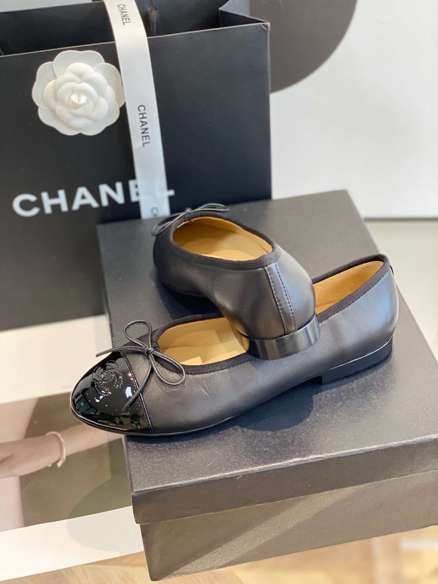 Ch**el Ballet Flats Black For Women G02819 Y01552 94305