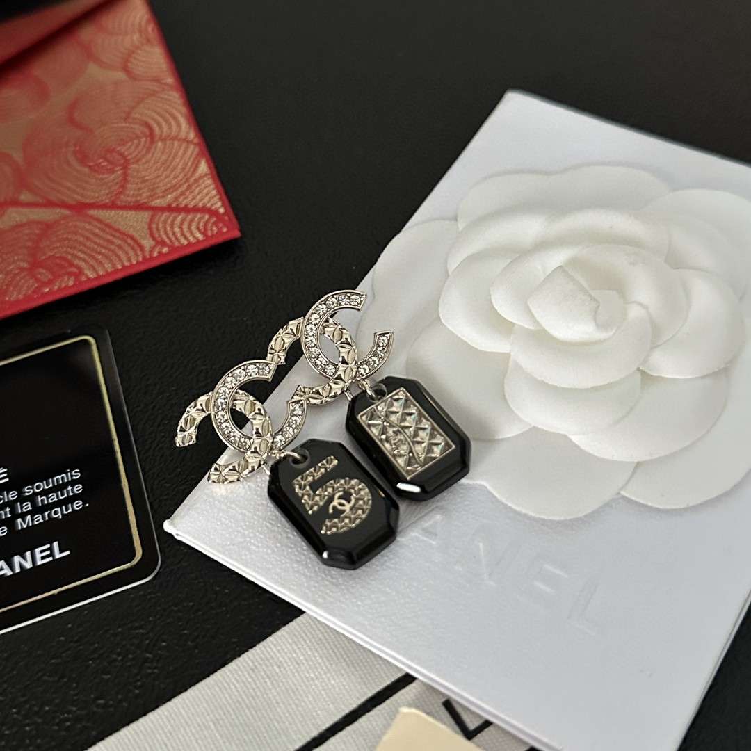 Ch**el Crystal Tassel Square Earrings Black For Women