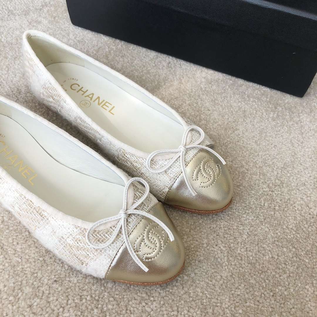 Ch**el Ballet Flats White For Women