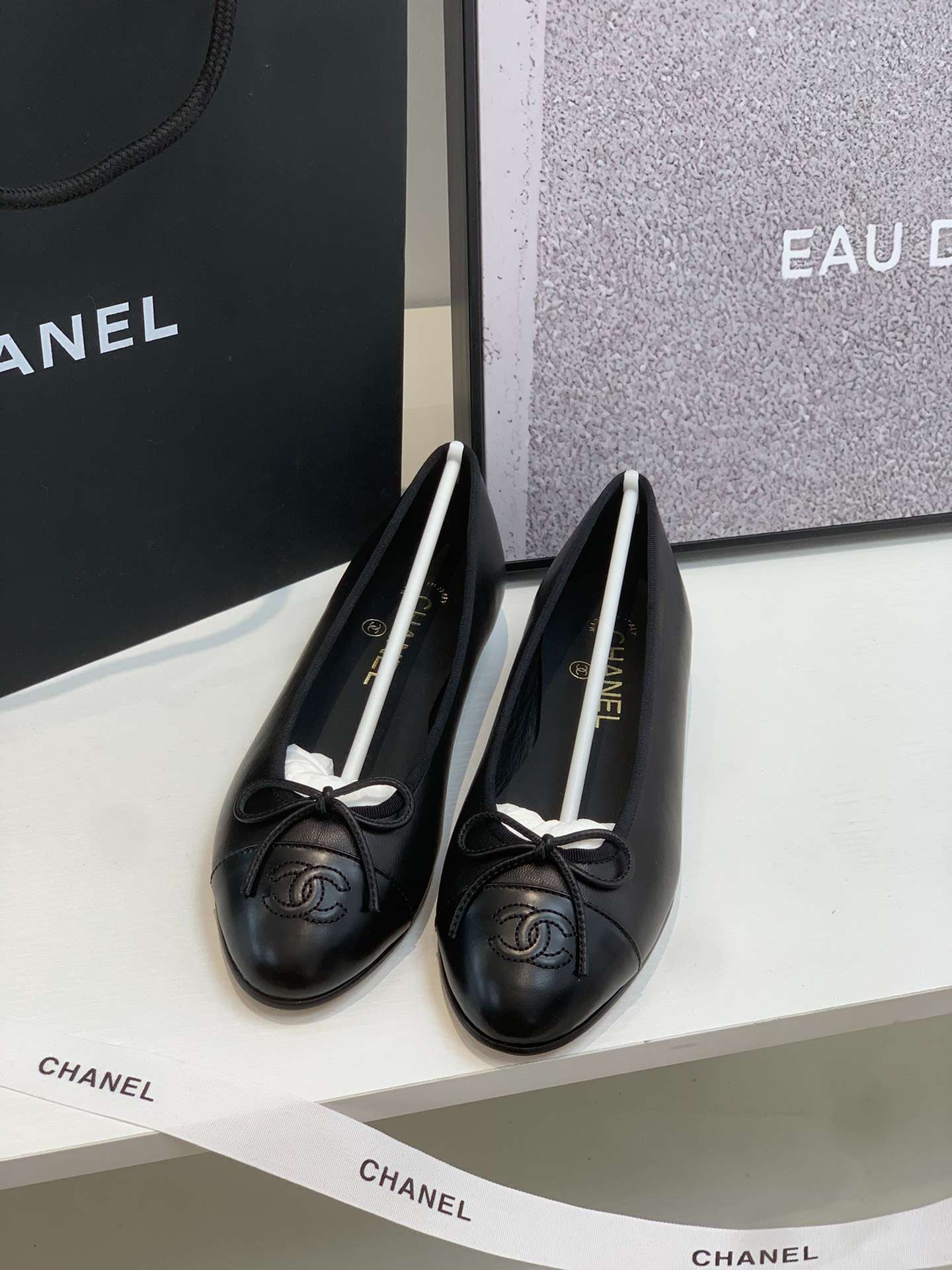Ch**el Ballet Flats Black For Women