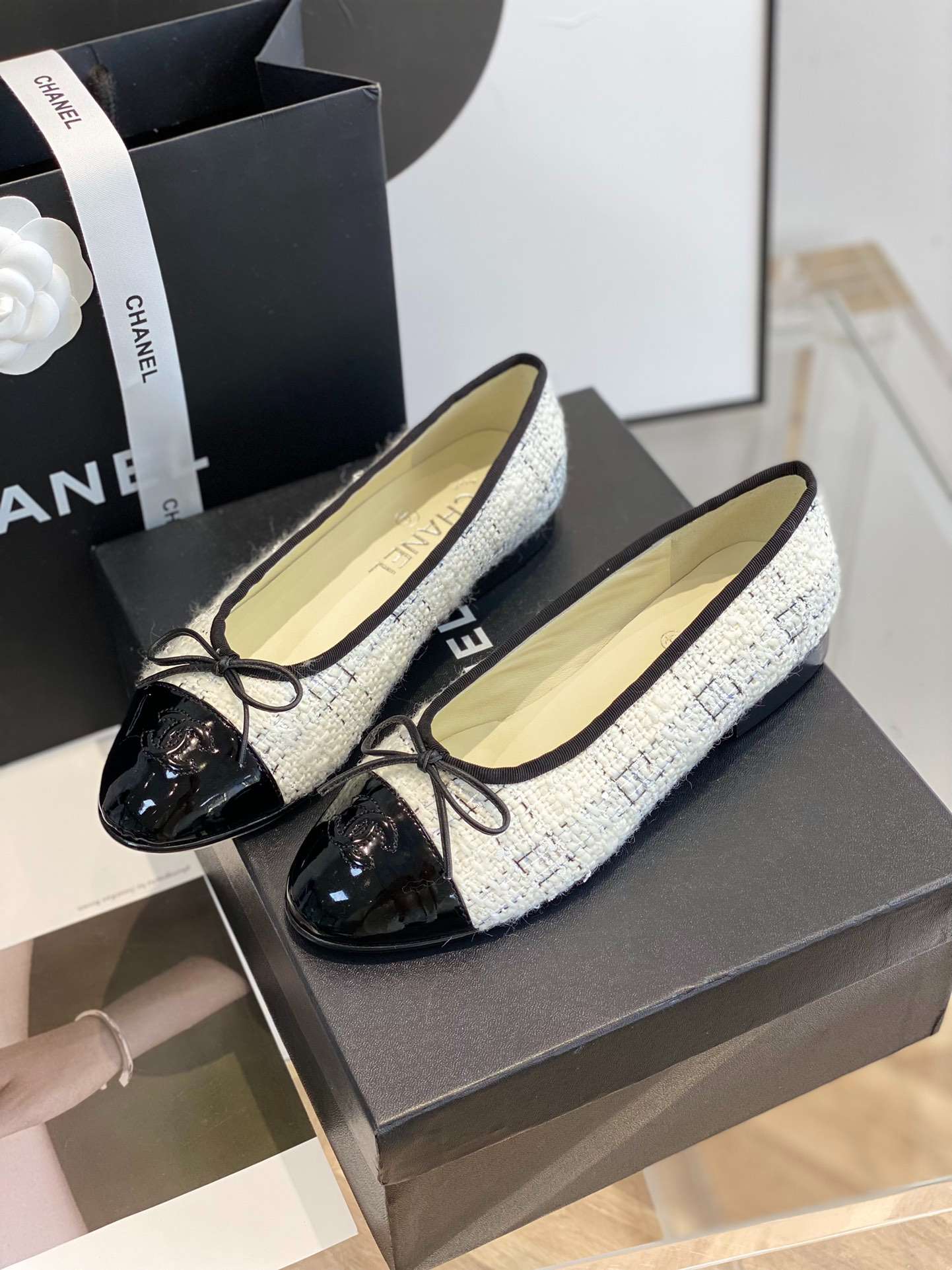 Ch**el Ballet Flats White For Women