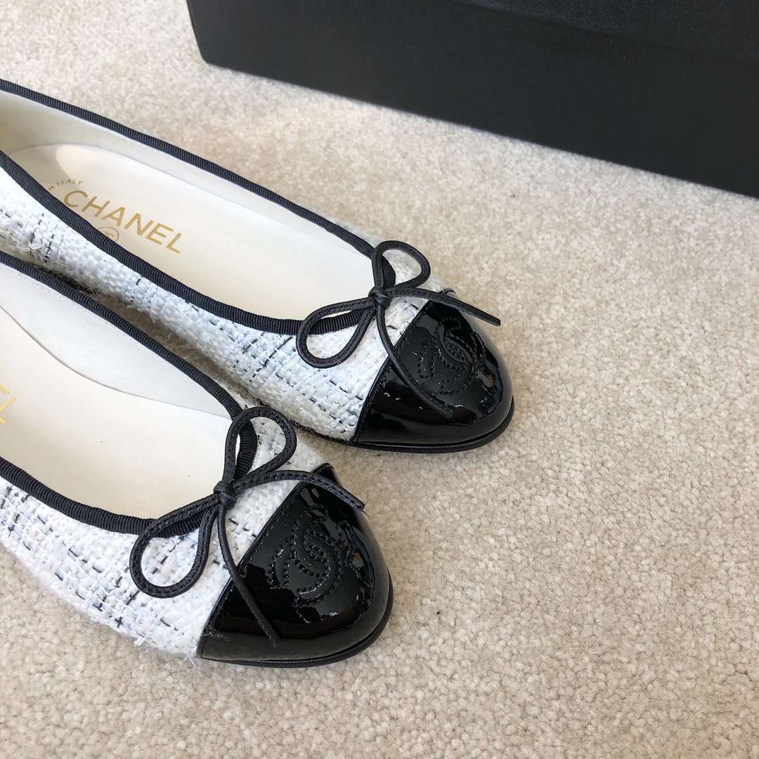 Ch**el Ballet Flats White For Women