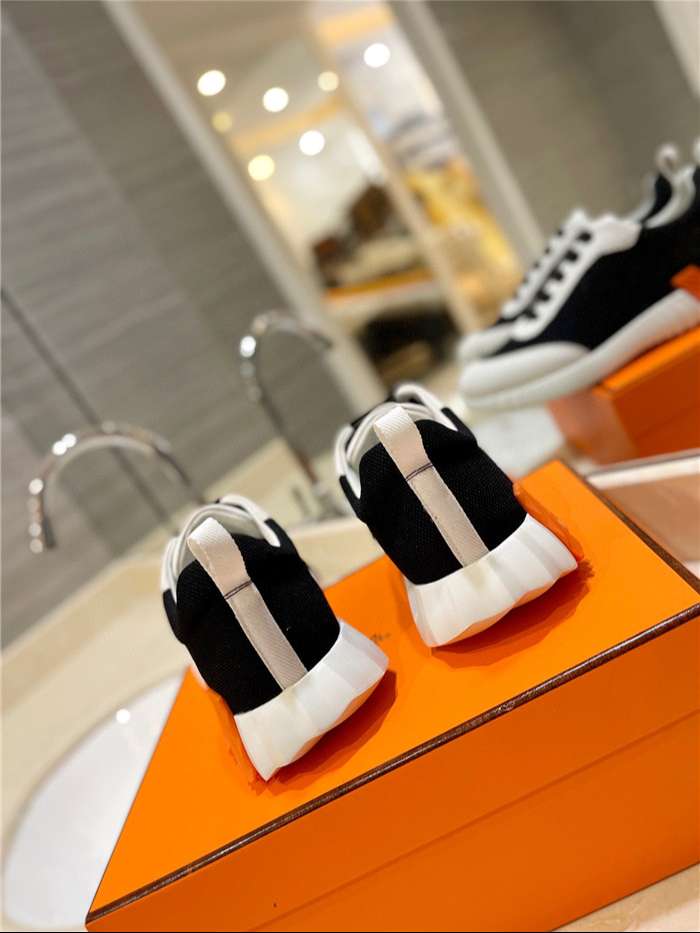 H**me5 Bouncing Sneaker Black For Women