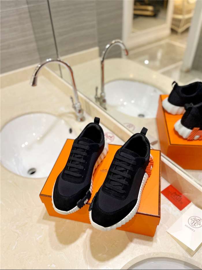 H**me5 Bouncing Sneaker Black For Women