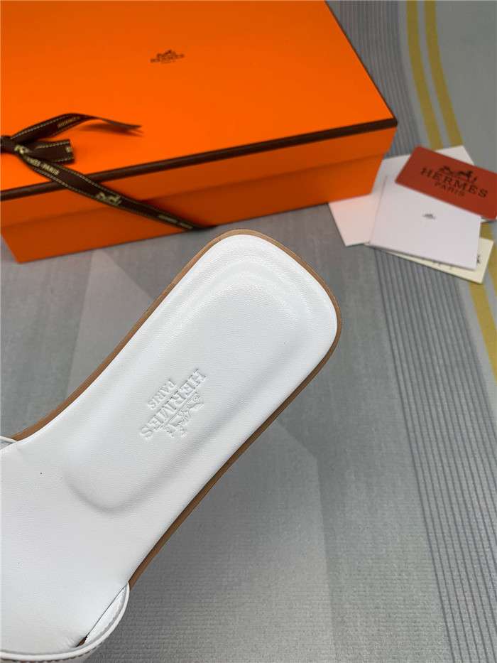H**me5 Oran Sandal White For Women