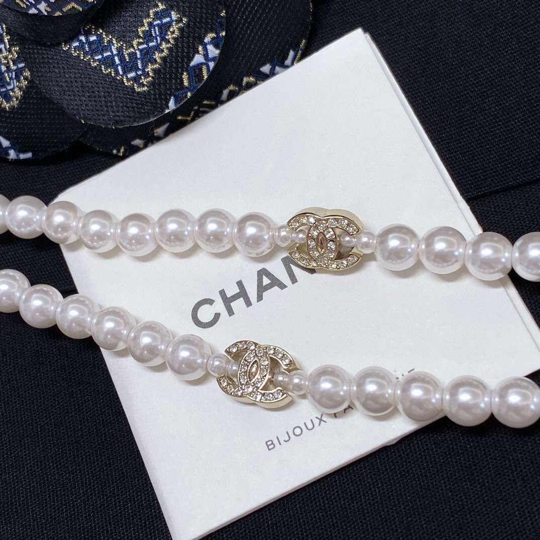 Ch**el Flower Necklace White For Women