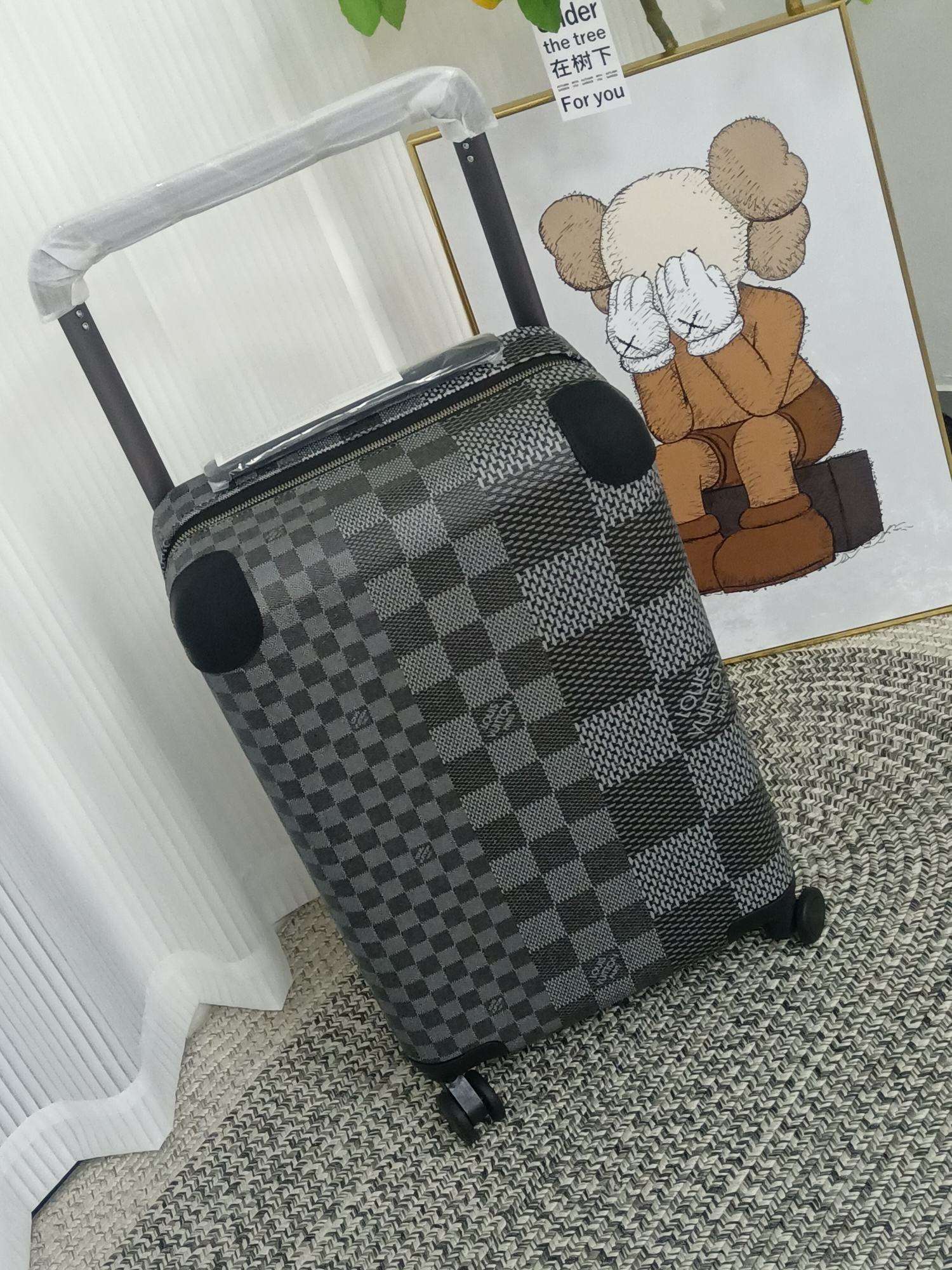 L0vis Vvtt0n Horizon 55 Damier Graphite Grey Women’s Luggage 21.7in/55cm