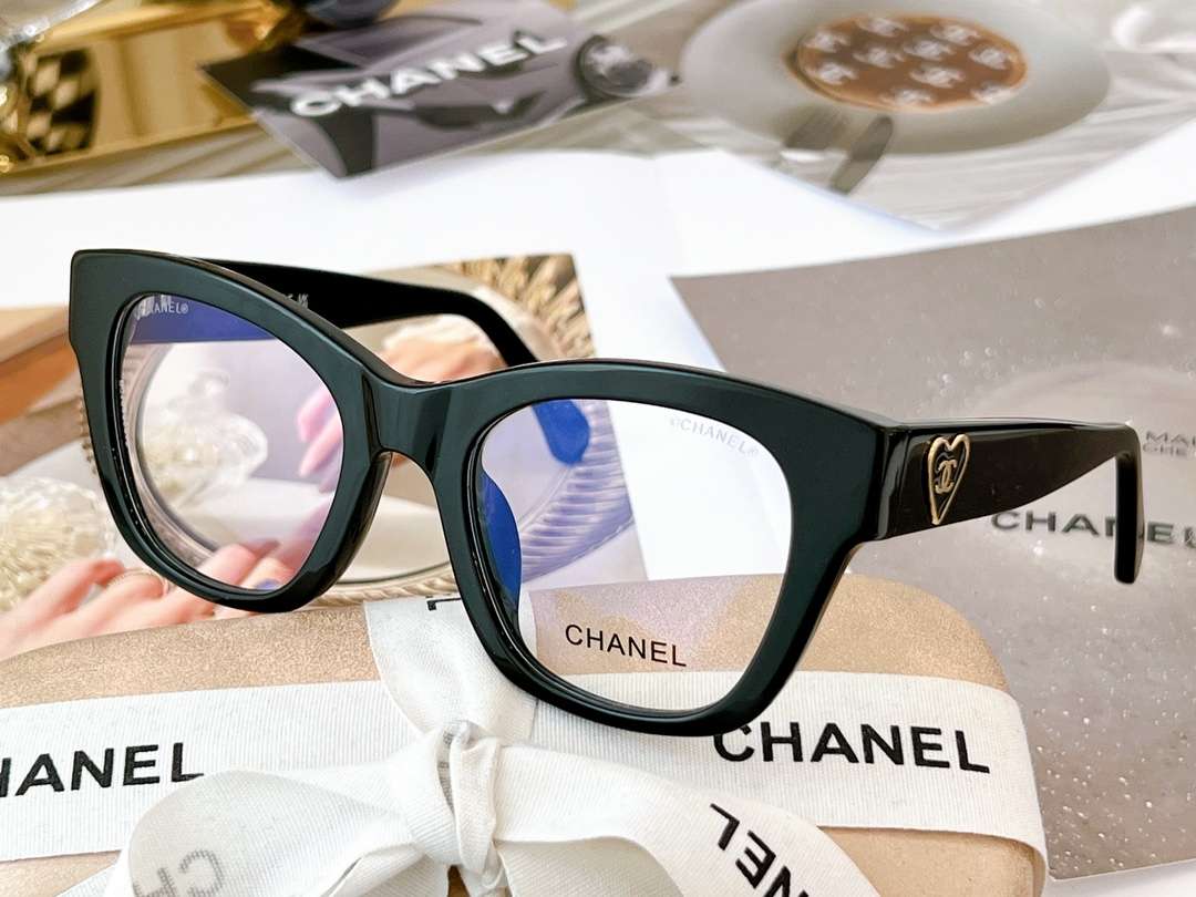 Ch**el Cat Eye Frame Sunglasses Black For Women