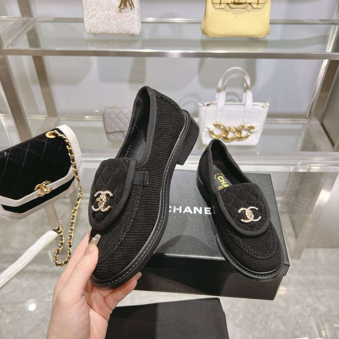 Ch**el Moccasins Black For Women