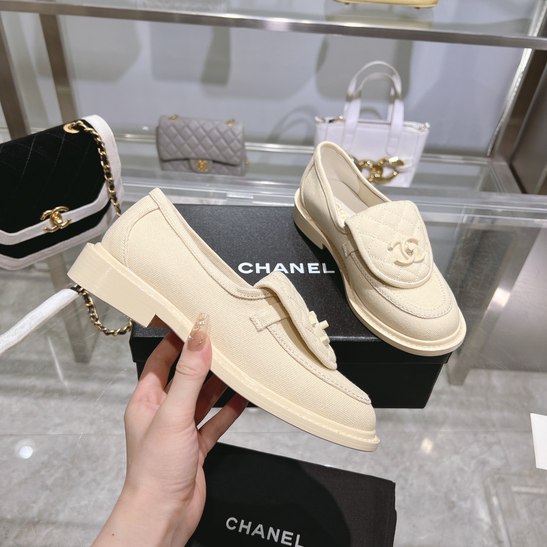 Ch**el Moccasins White For Women