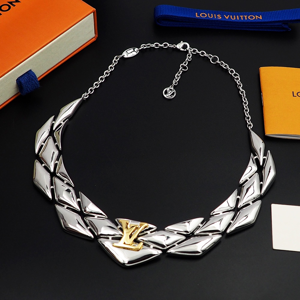 L0vis Vvtt0n Donkey Necklace Silver For Women