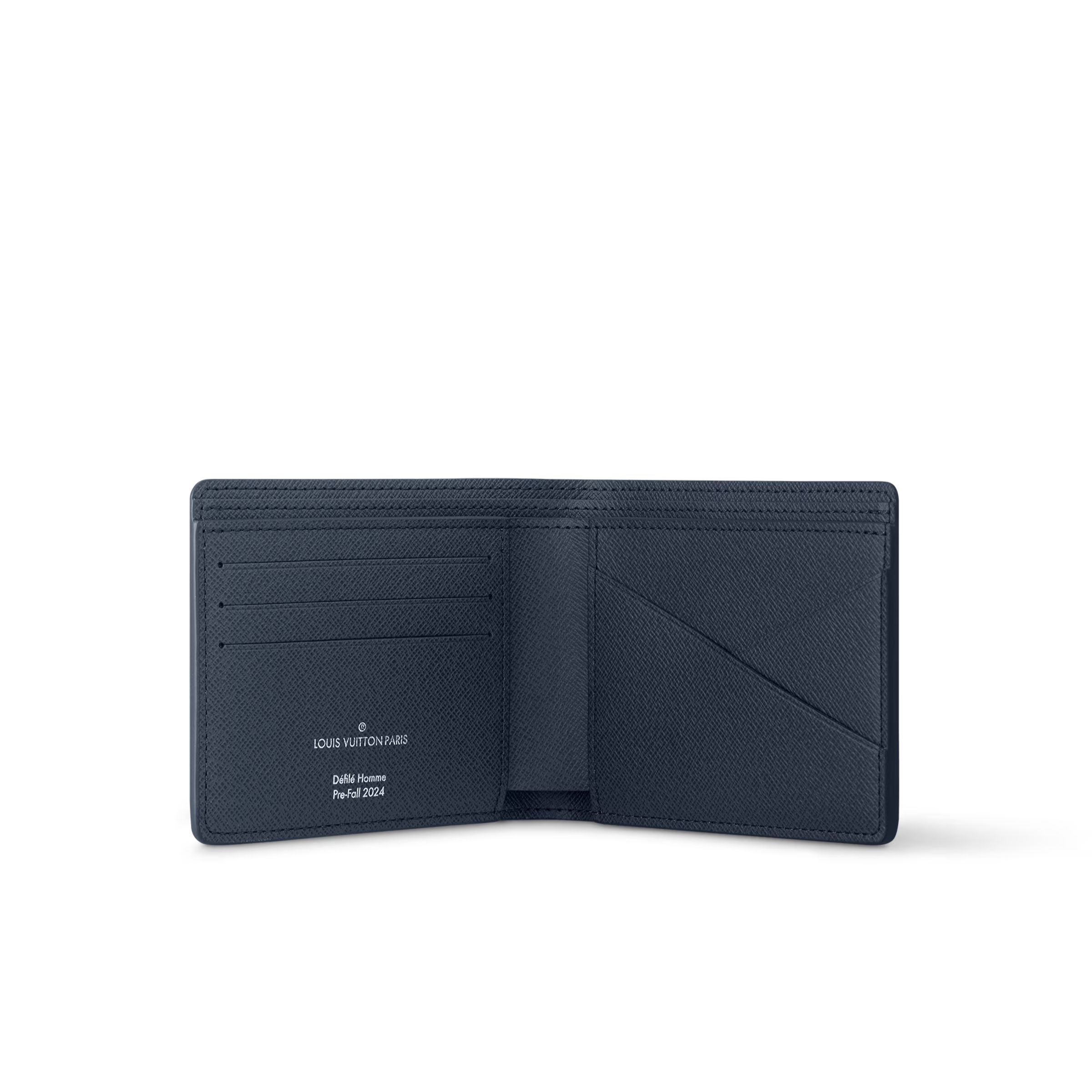 L0vis Vvtt0n Multiple Wallet Blue For Men 4.5 Inches/ 11.5 Cm N40676