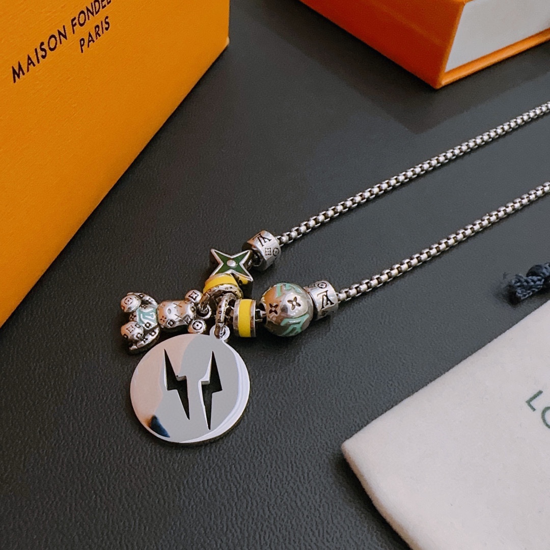 L0vis Vvtt0n Necklace Silver For Women