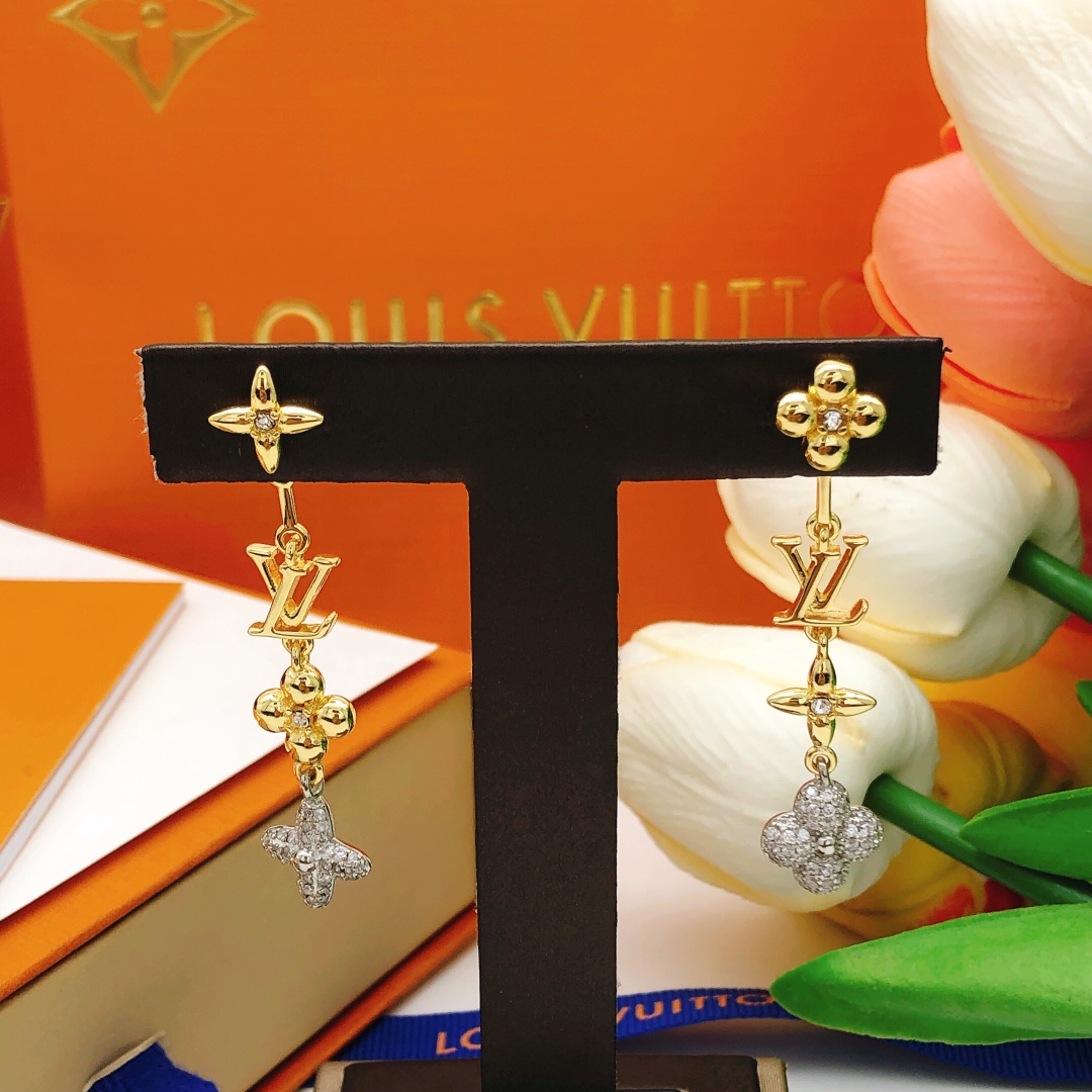 L0vis Vvtt0n Tassel Stud Earrings Gold For Women