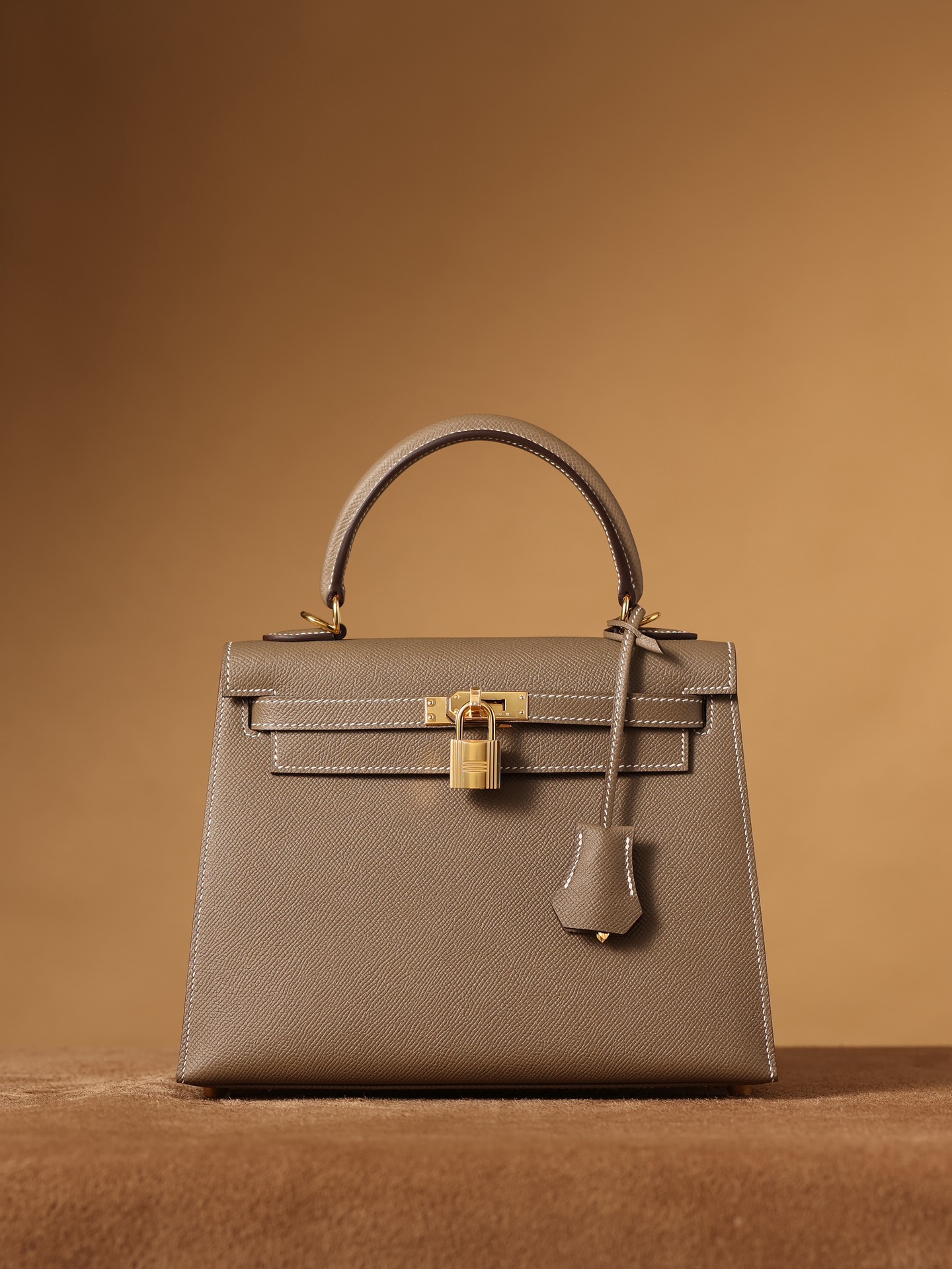 H**me5 Kelly Epsom Gold Tone Lock Bag Grey For Women 9,8in/25cm