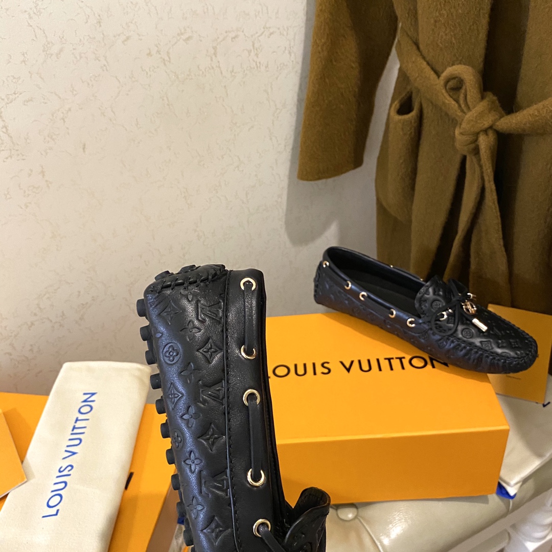 L0vis Vvtt0n Gloria Flat Loafer Black For Women 1A658D